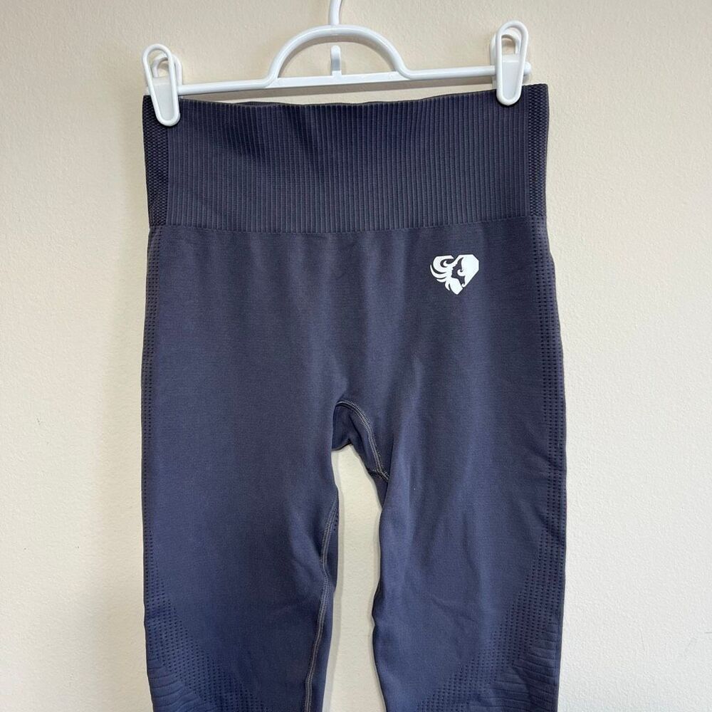 Women’s Best Dark Gray Seamless Leggings Medium Women Athletic - Picture 2 of 9